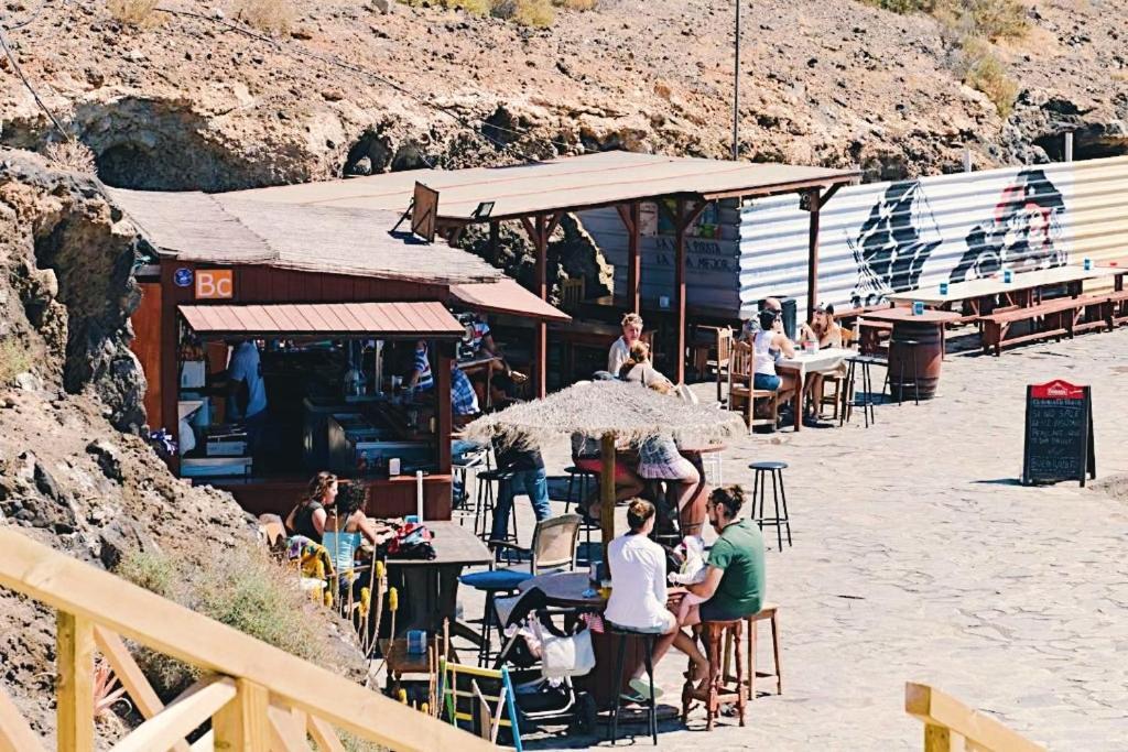 Bungalow With 2 Bedrooms, Playa La Tejita El Medano  Exterior photo